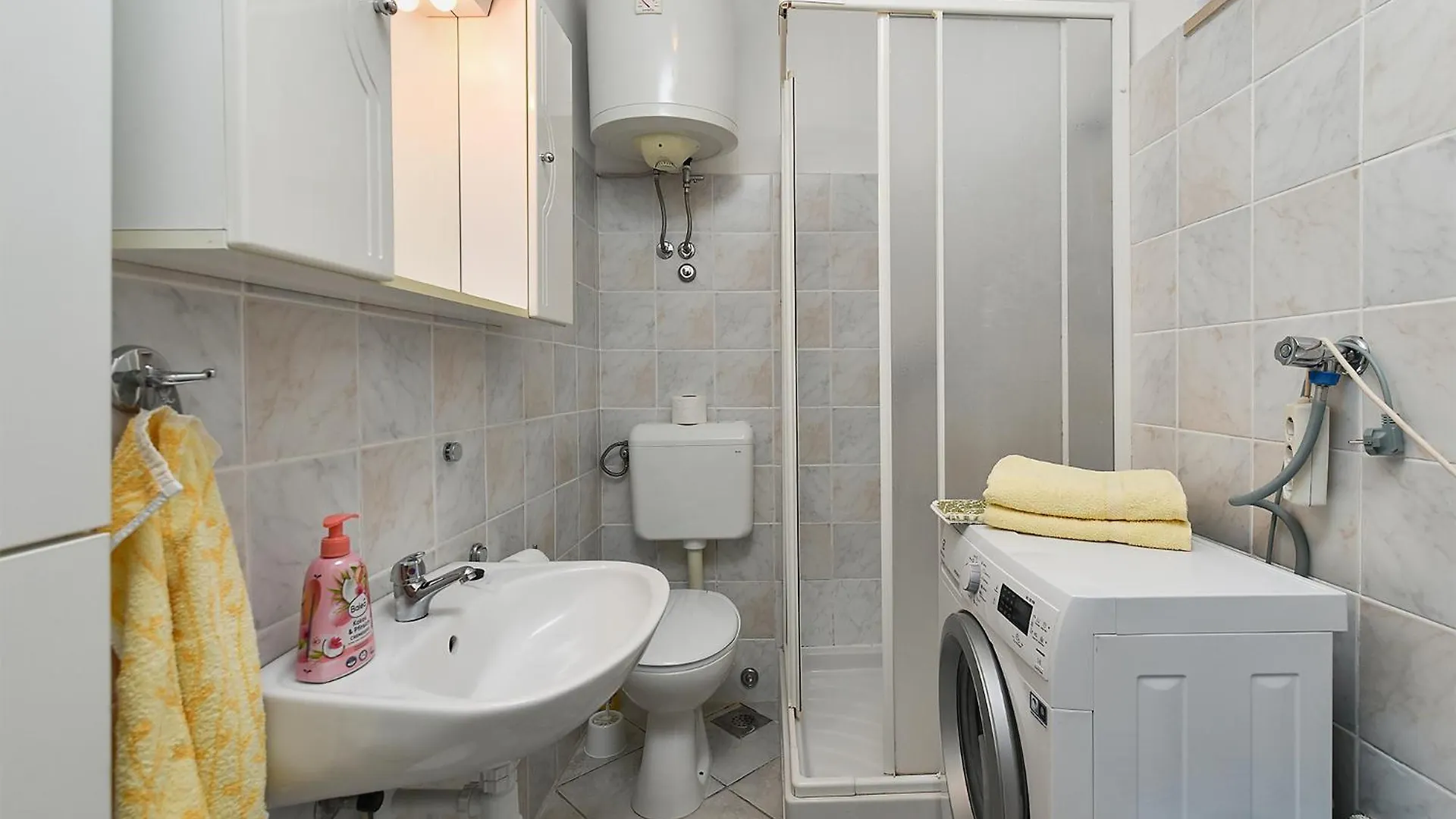 Apartment Mauro 2360 Rakalj